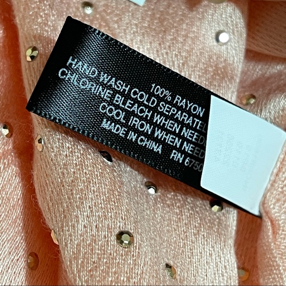 INC International Concepts Scarf - Picture 4 of 4